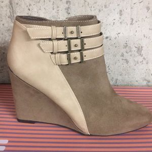 Brand new in box, Qupid suede two tone heeled shoe